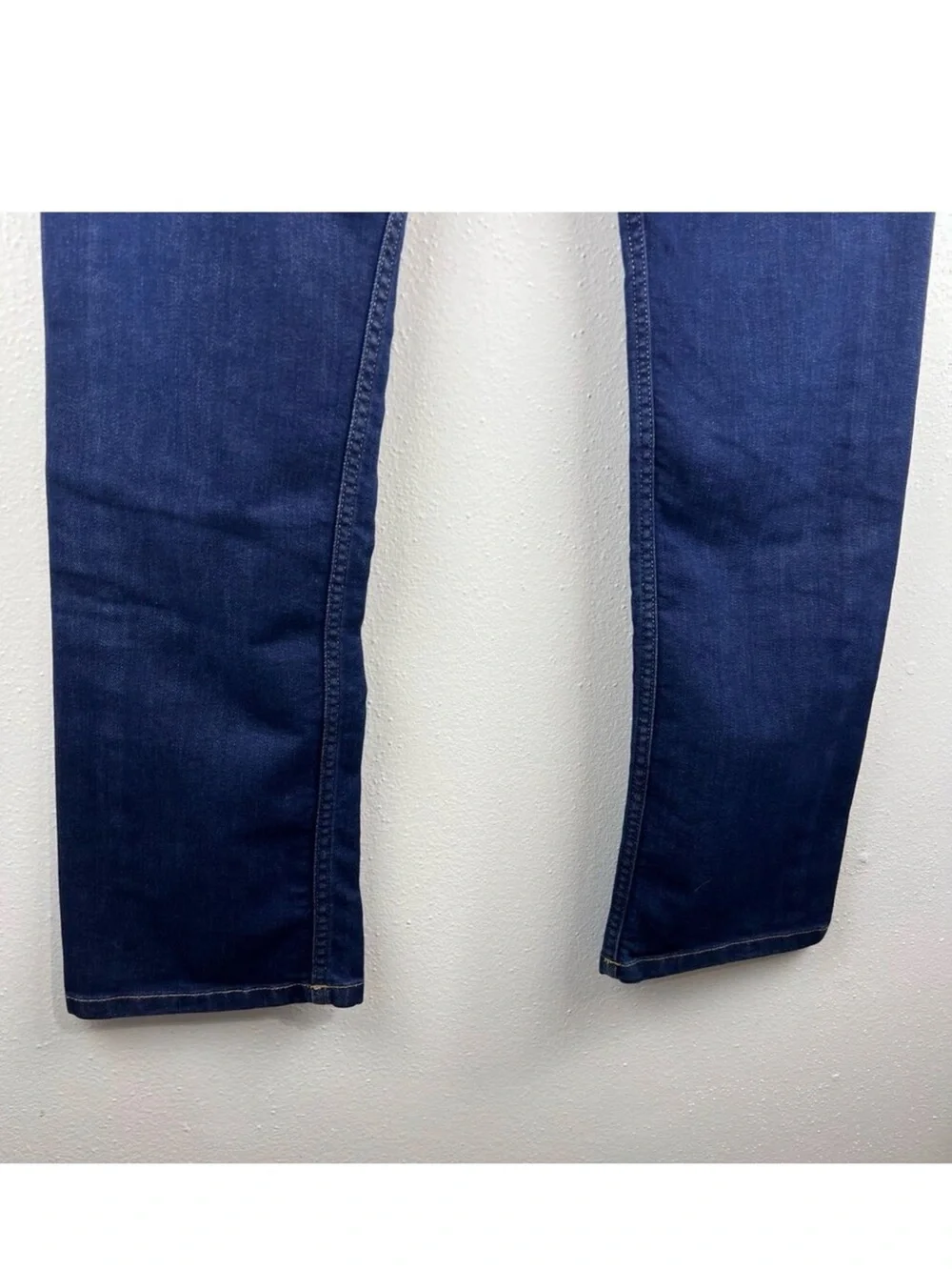 Patagonia Jeans Men 30 x 30 Blue Denim Straight Iron Clad Organic Cotton Pants